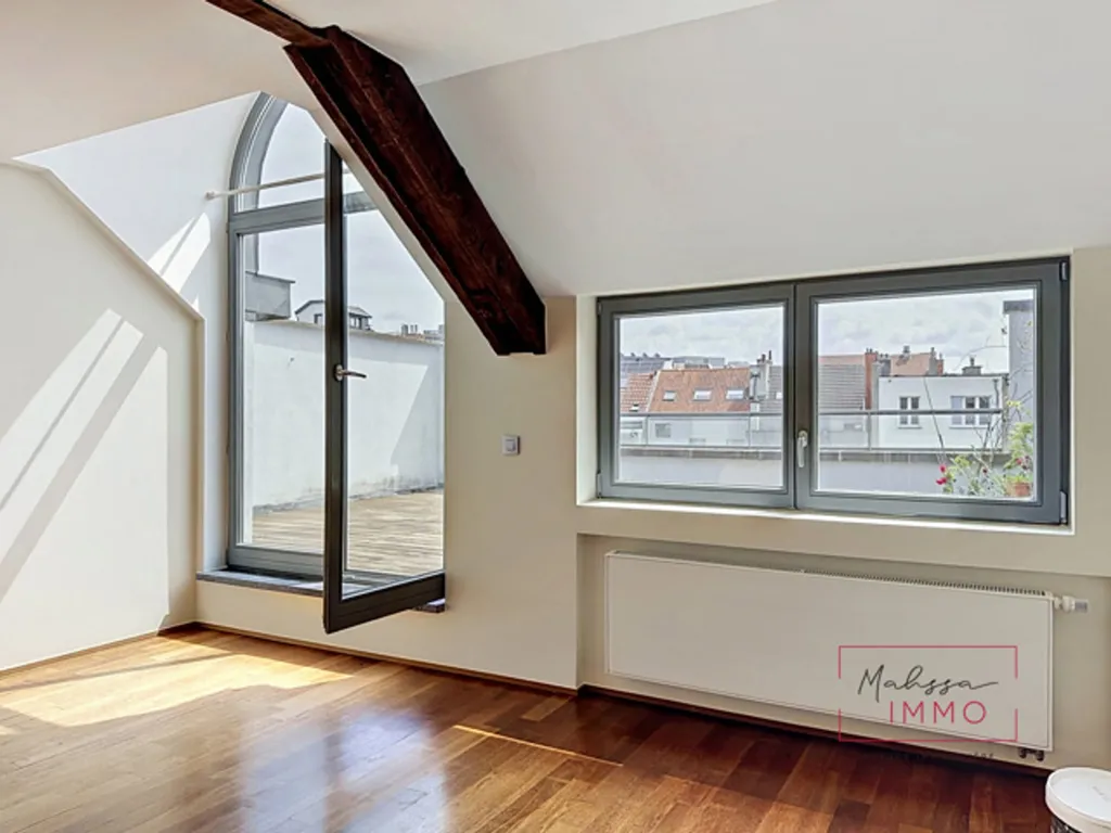 Stanze - Duplex with Terrace in Porte de Namur
