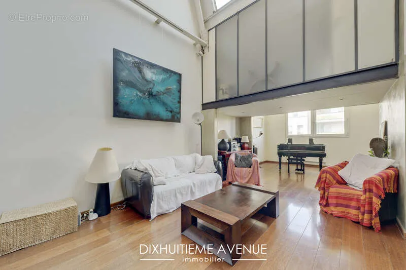 Elutuba - Loft with Veranda in La Plaine Saint Denis