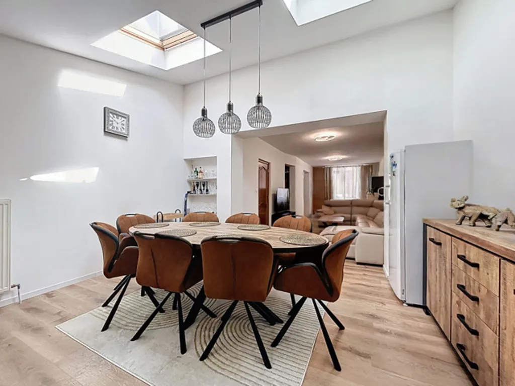 Söögituba - Renovated House with Terrace in Mouscron
