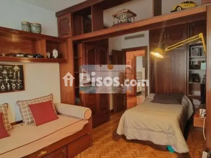 Magamistoad - Corner Flat with Terrace in Castellón Centre