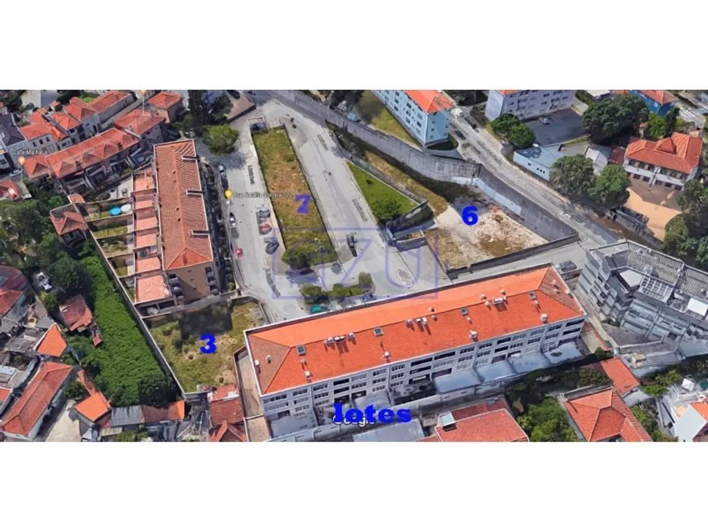 Vue aérienne - Development Land with Four Fronts in Contumil, Porto