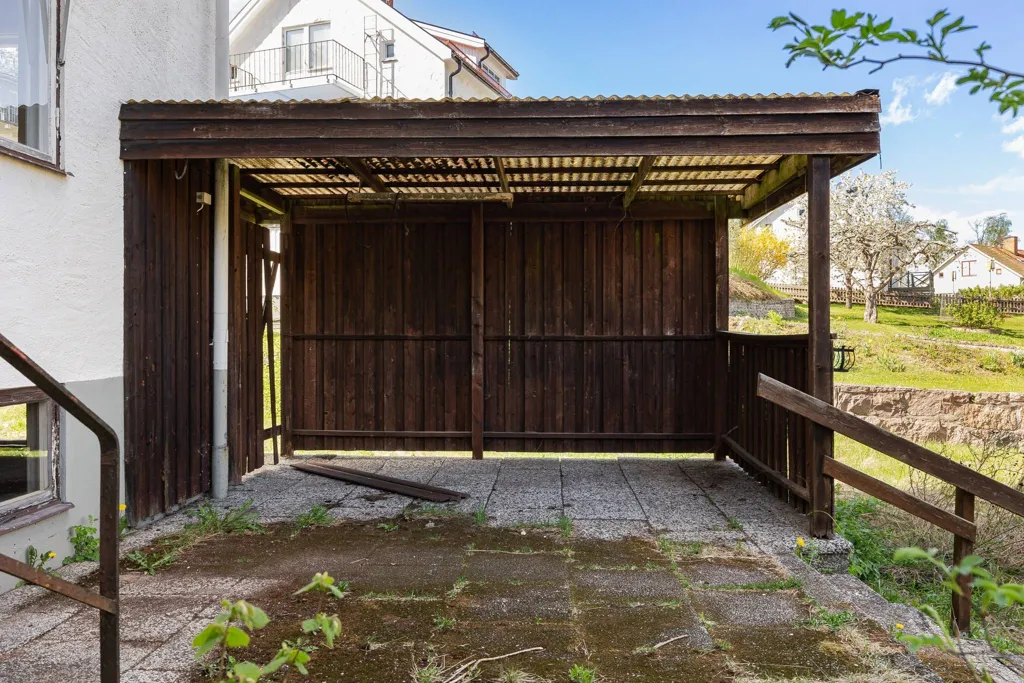Aed - Charming Villa with Garden in Överum
