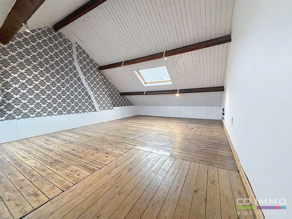 Rooms - Partially Renovated Villa in Tienen