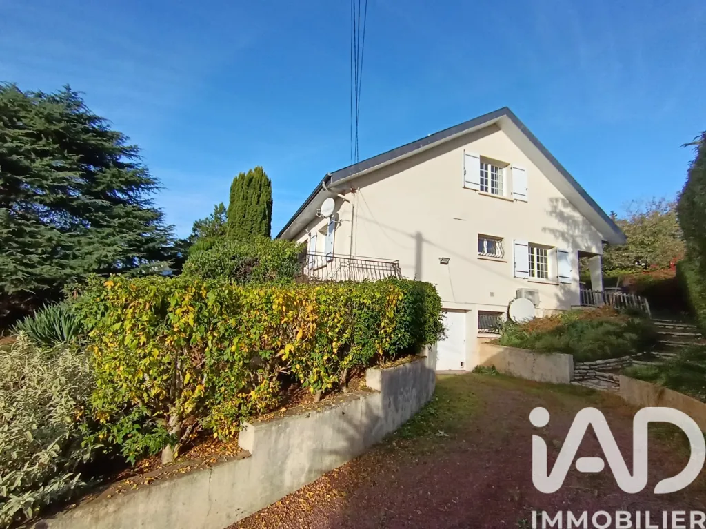 Välivaade - Architectural House with Garden in Thouars