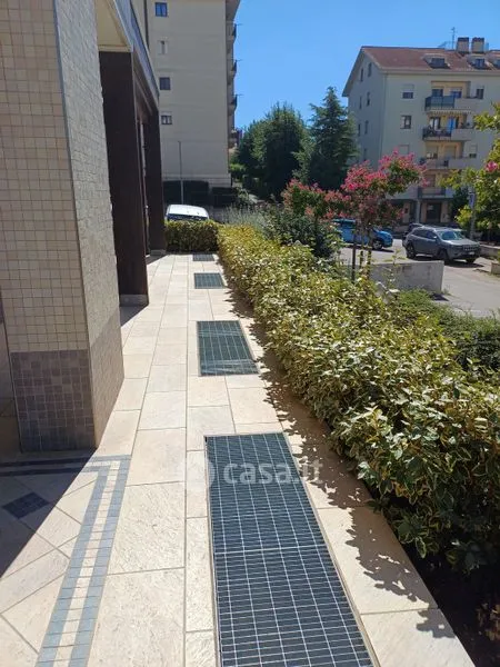 Esterno - Appartamento con terrazzo e vista a Potenza