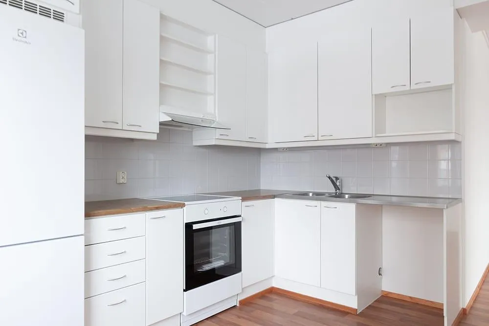Cuisine - Three-Room Flat with Private Sauna in Turku Centre