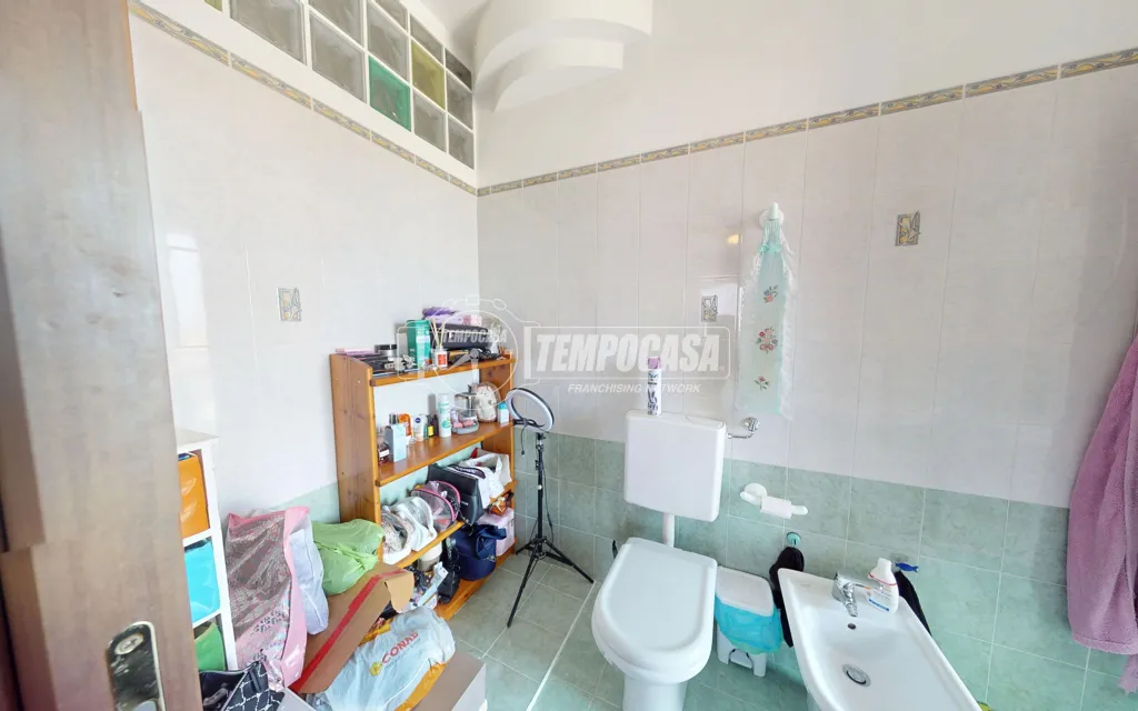 Salles de bain - Bright Trilocale with Balcony in Mappano