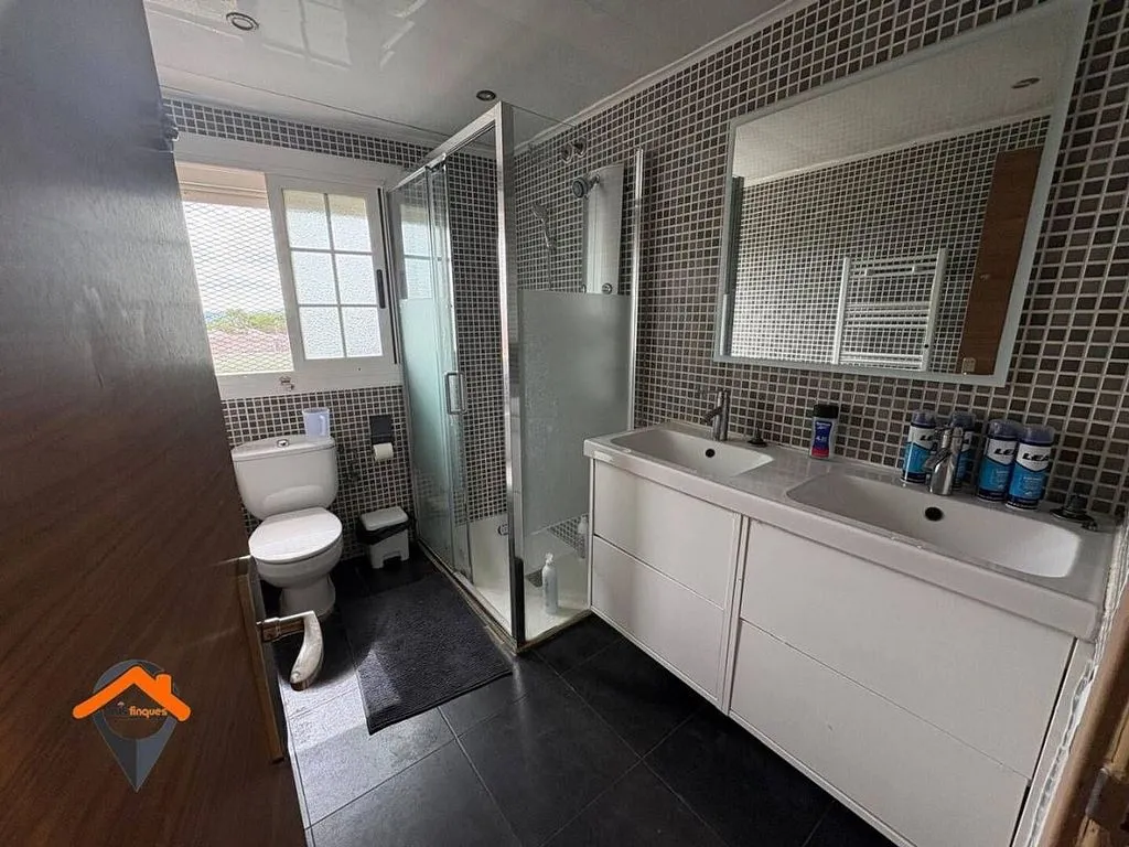 Salles de bain - House with Garage in Sabadell
