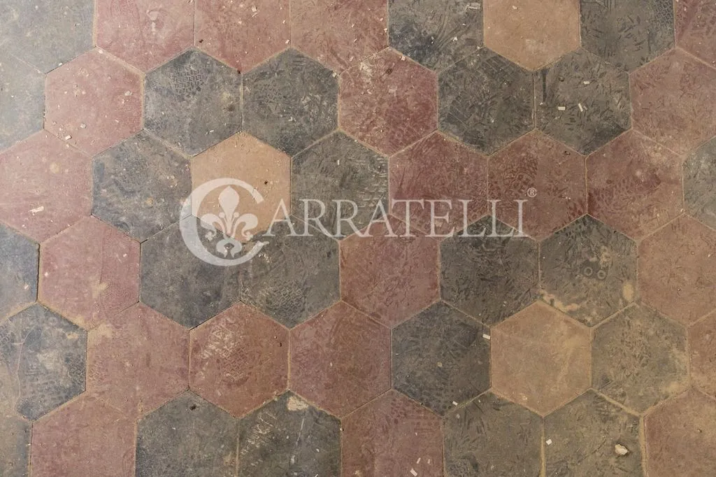 Toad - Historic Building with Courtyard in Florence