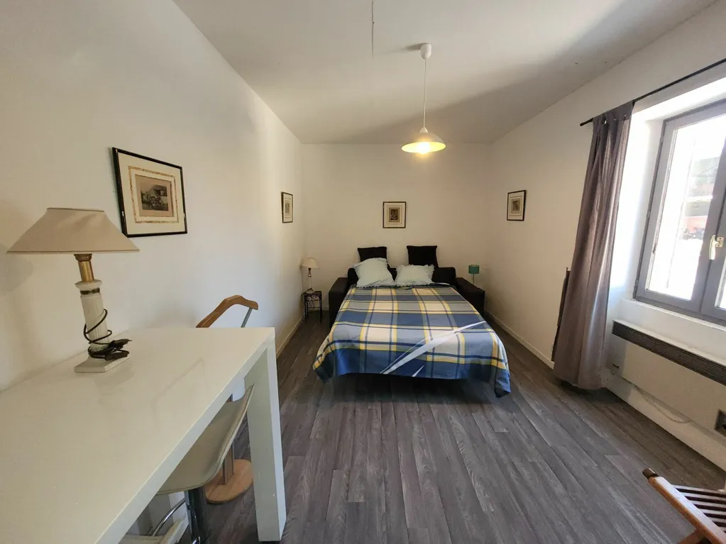 Chambres - Corps de Ferme avec Piscine à la Campagne