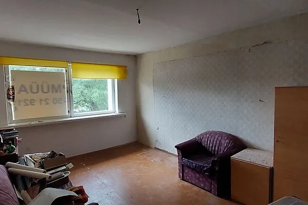 Magamistoad - Renovated Flat with Balcony in Kose