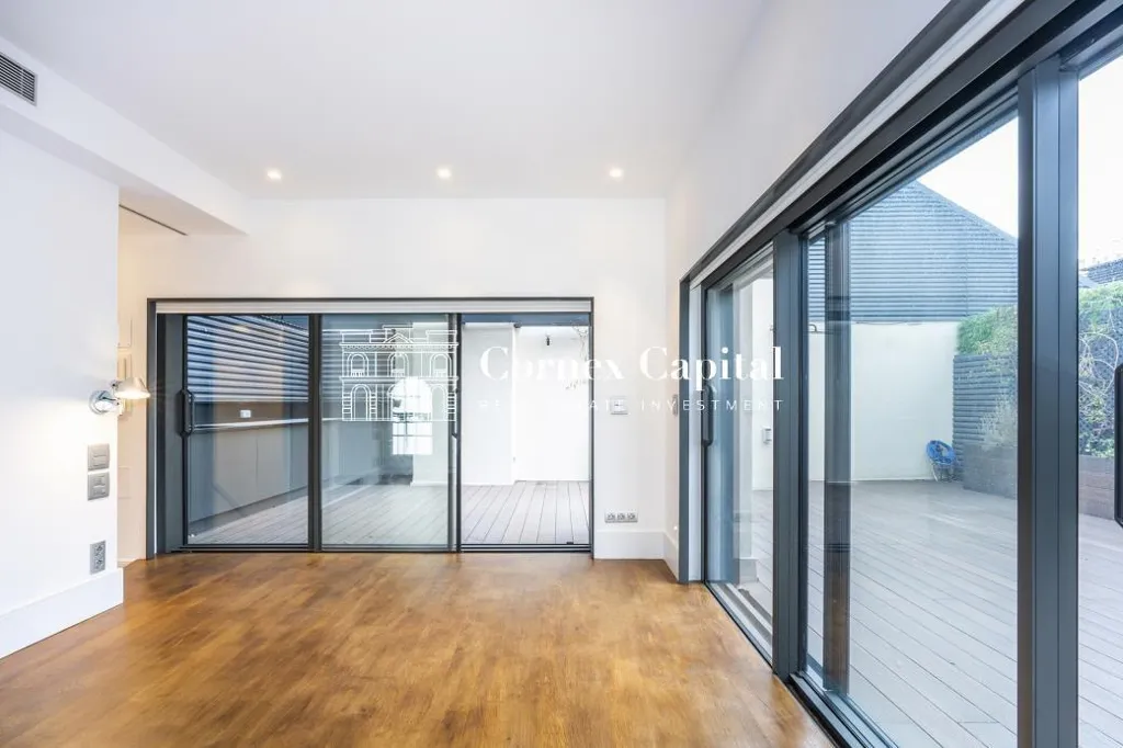 Living Room - Penthouse-Duplex with Terrace in Eixample, Barcelona