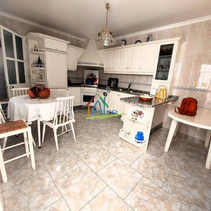 Cuisine - Corner Chalet with Two Entrances in Cala, Huelva