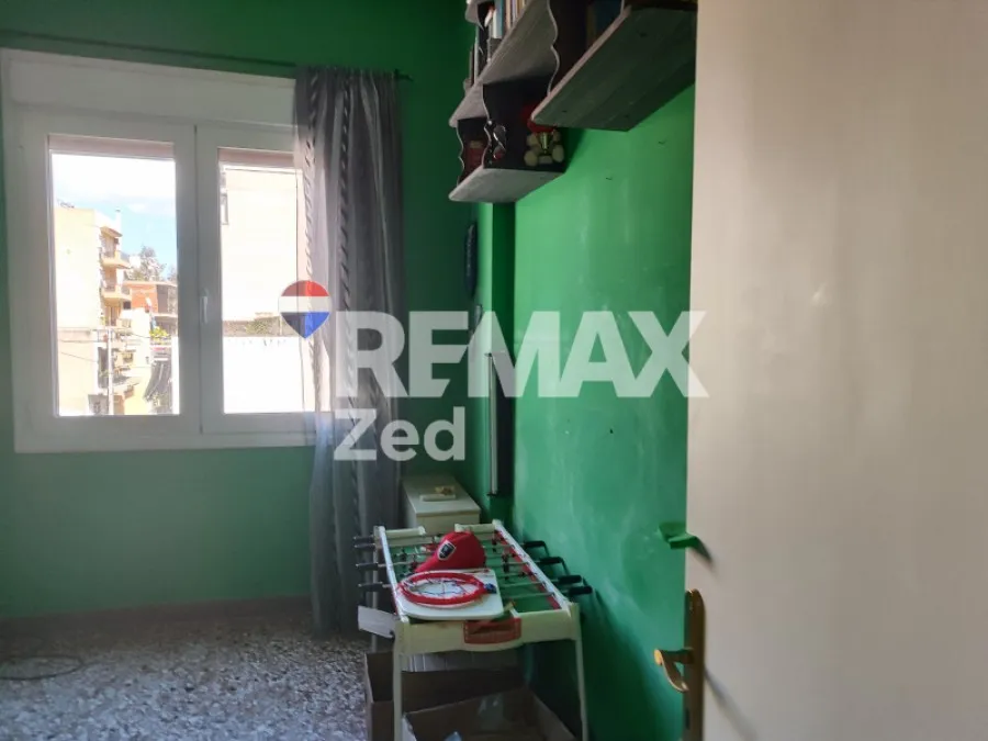 Toad - Apartment with Balcony in Piraeus, Tabouria
