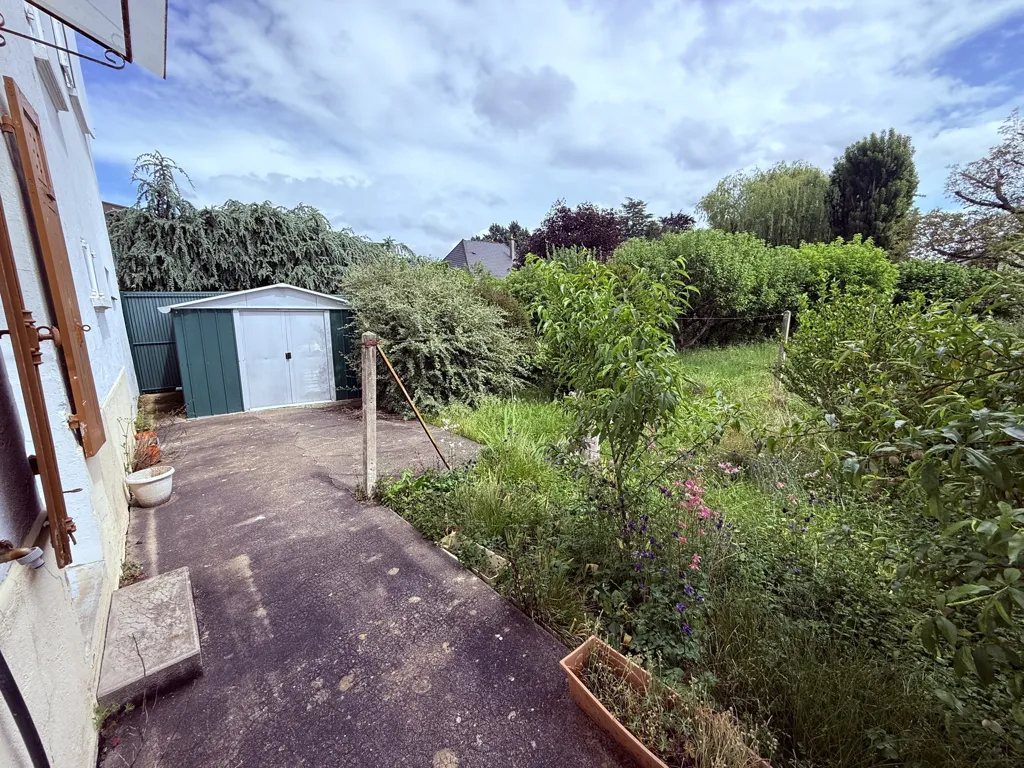 Jardin - Maison des Années 30 avec Jardin à Bellerive