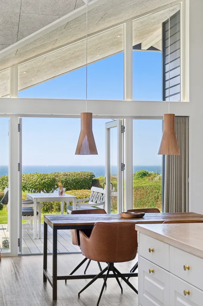 Salle à manger - Modern Summerhouse with Water View at Storebælt