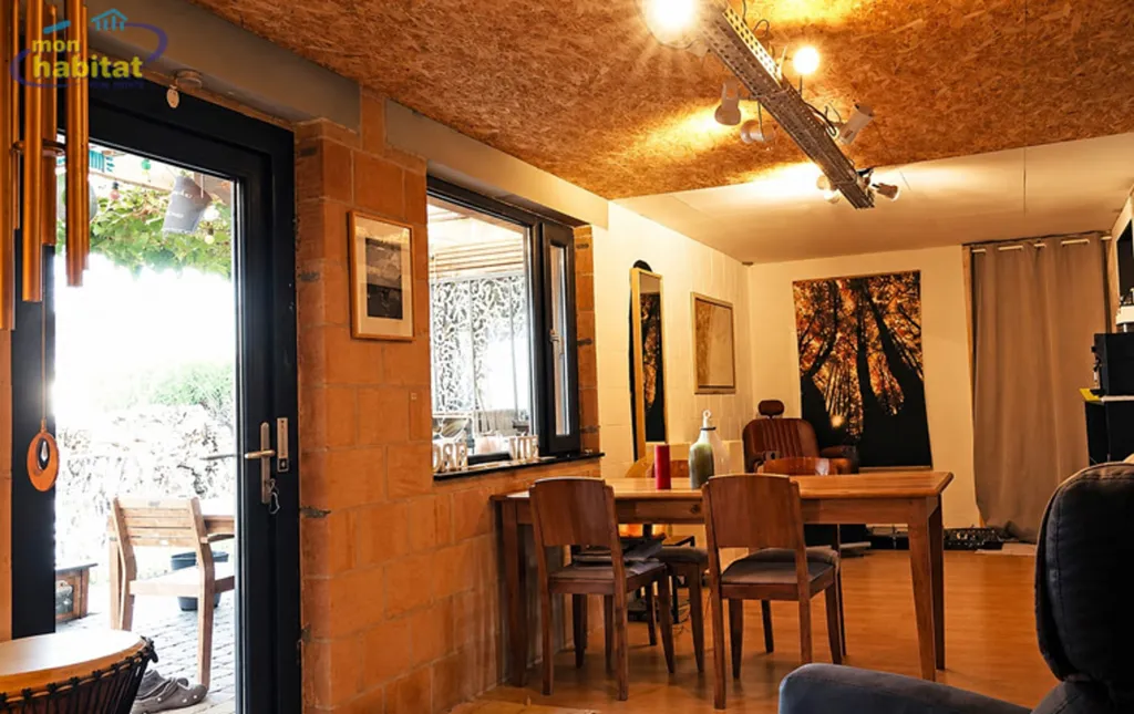 Salle à manger - Maison 4 Façades avec Jardin à Thuin