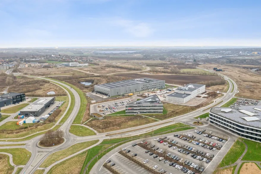 Vue aérienne - Modern Office Building with Flexible Spaces in Aarhus N