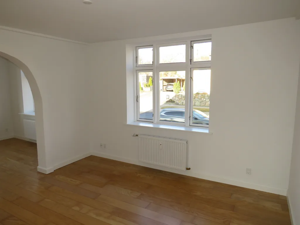 Rooms - Three-Room Apartment with Parking in Viborg