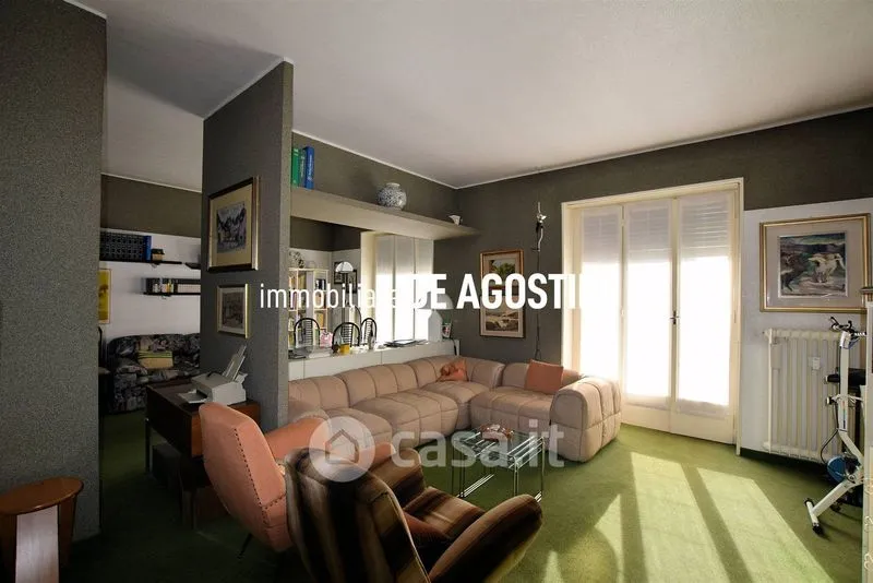 Soggiorno - Furnished Flat with Balcony in Arona