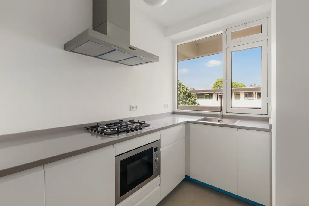 Cuisine - Corner Apartment with Balcony in Amsterdam Buitenveldert