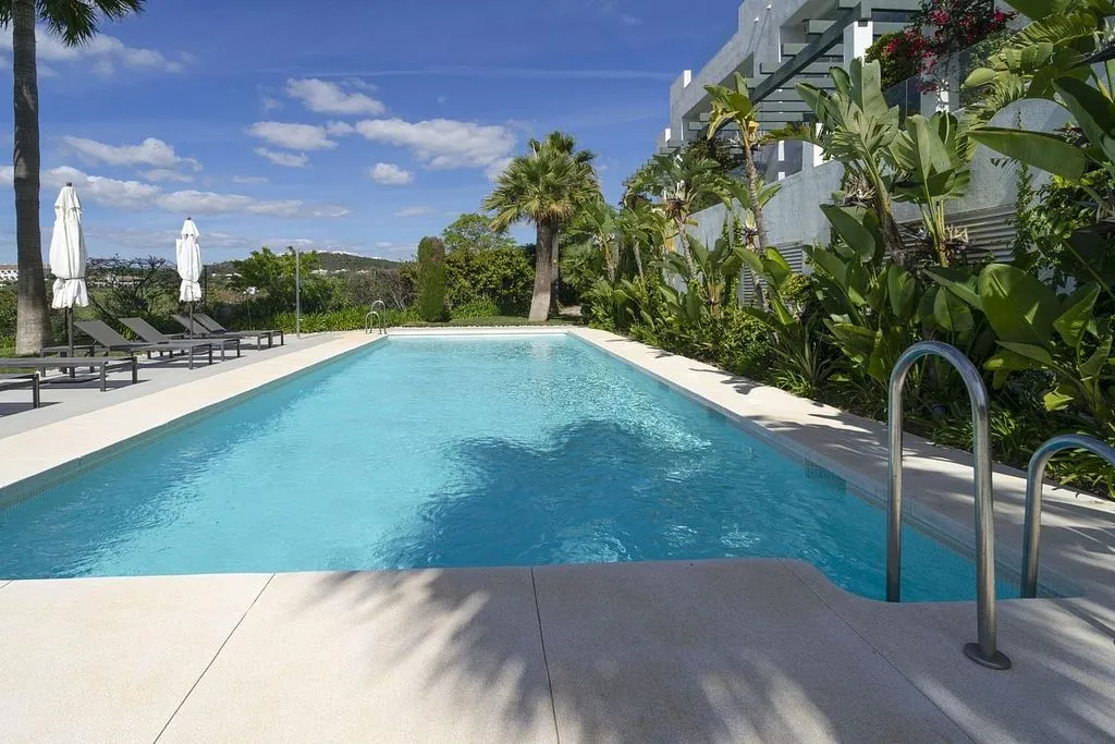 pool_area