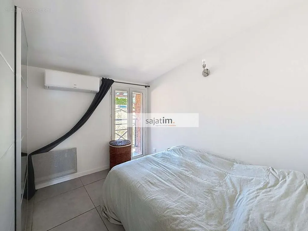 Chambres - Appartement T3 Lumineux à Cuers