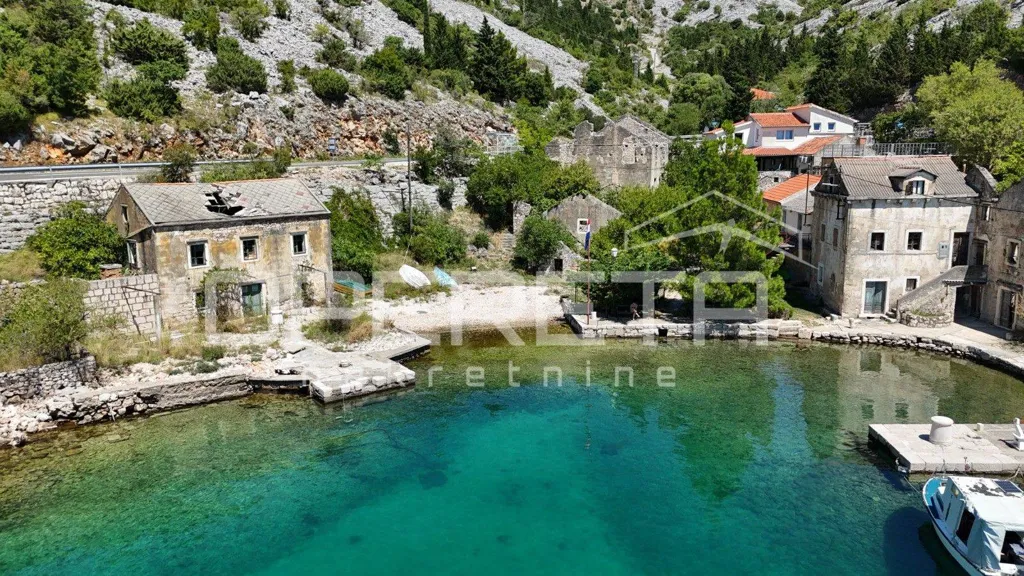 Stone House for Renovation with Sea Access in Starigrad