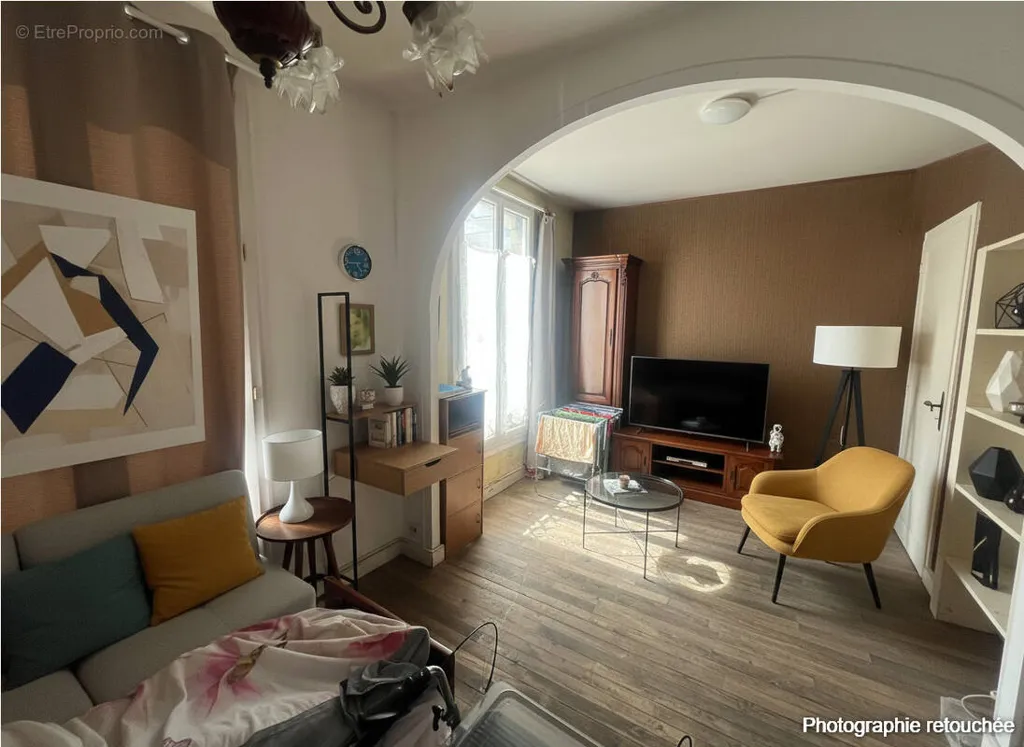 Séjour - Appartement T2 Proche Gare RER A à Houilles