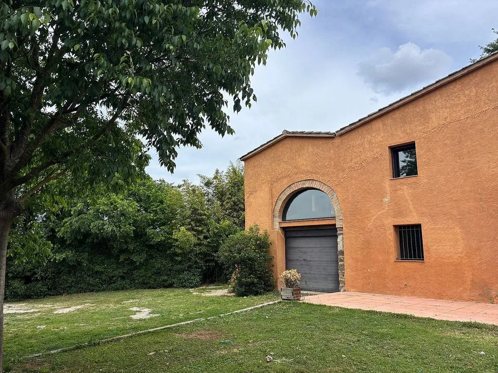 Esterno - Restored Masia with Garden in Quart