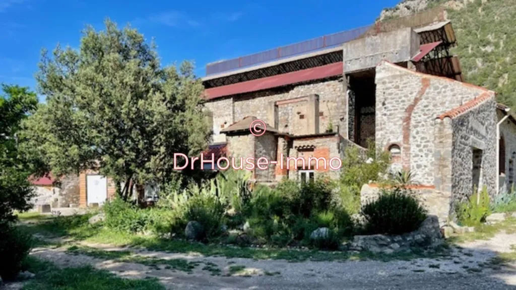 Extérieur - Propriété Atypique Isolée près de Perpignan