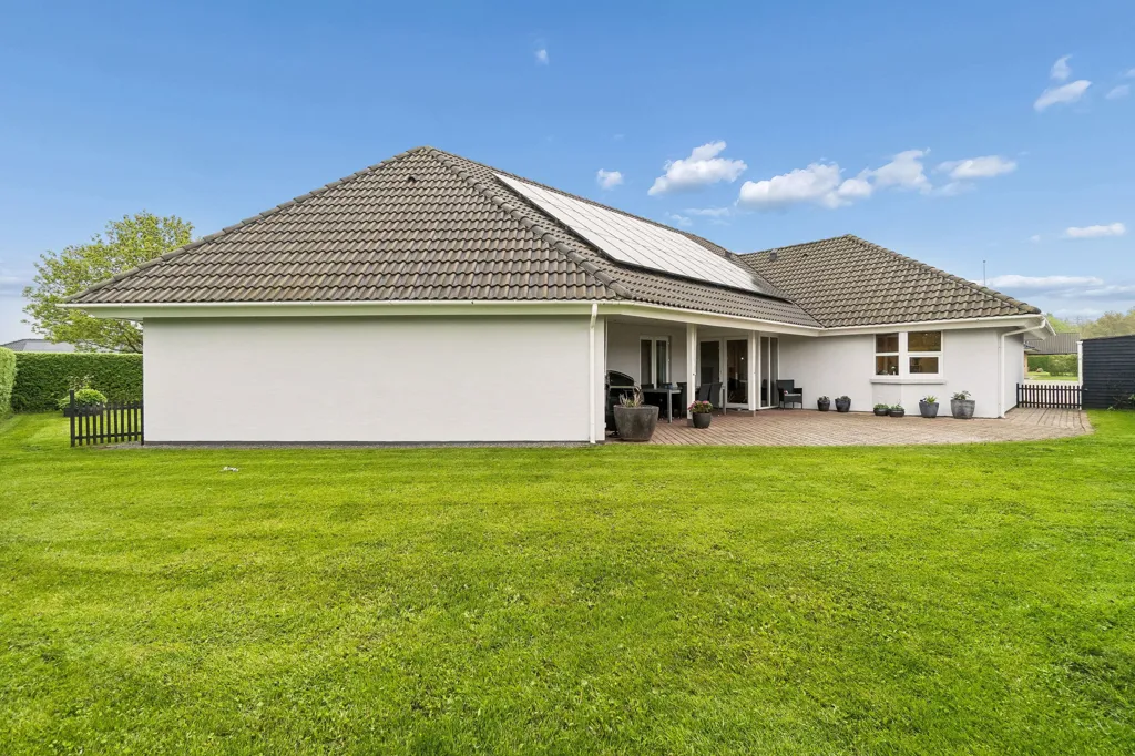 Esterno - Fenced Villa with Garden in Kibæk