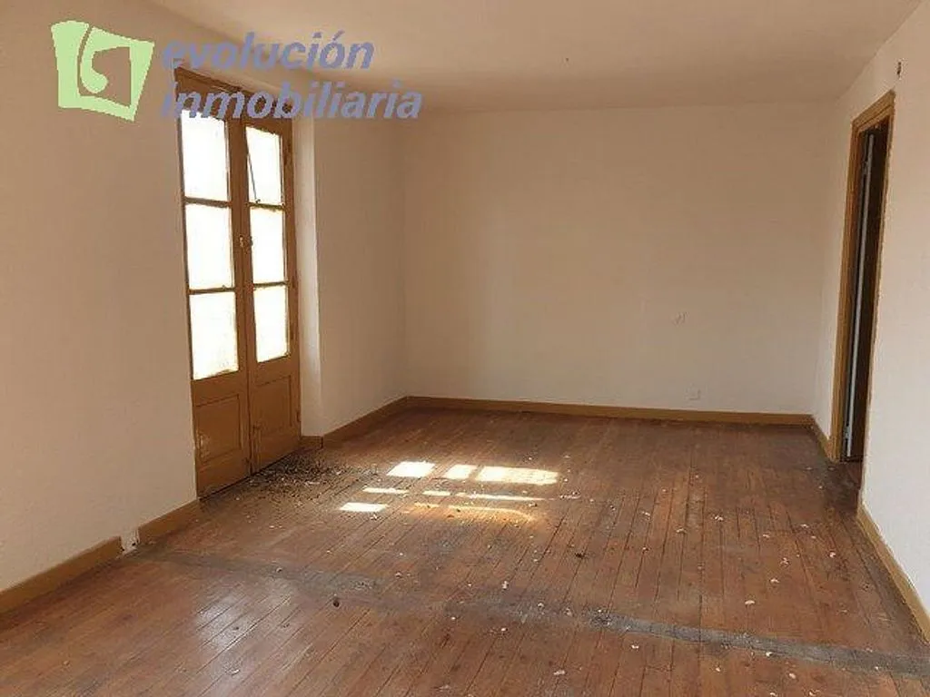 Toad - Central Flat with Balcony in Miranda de Ebro