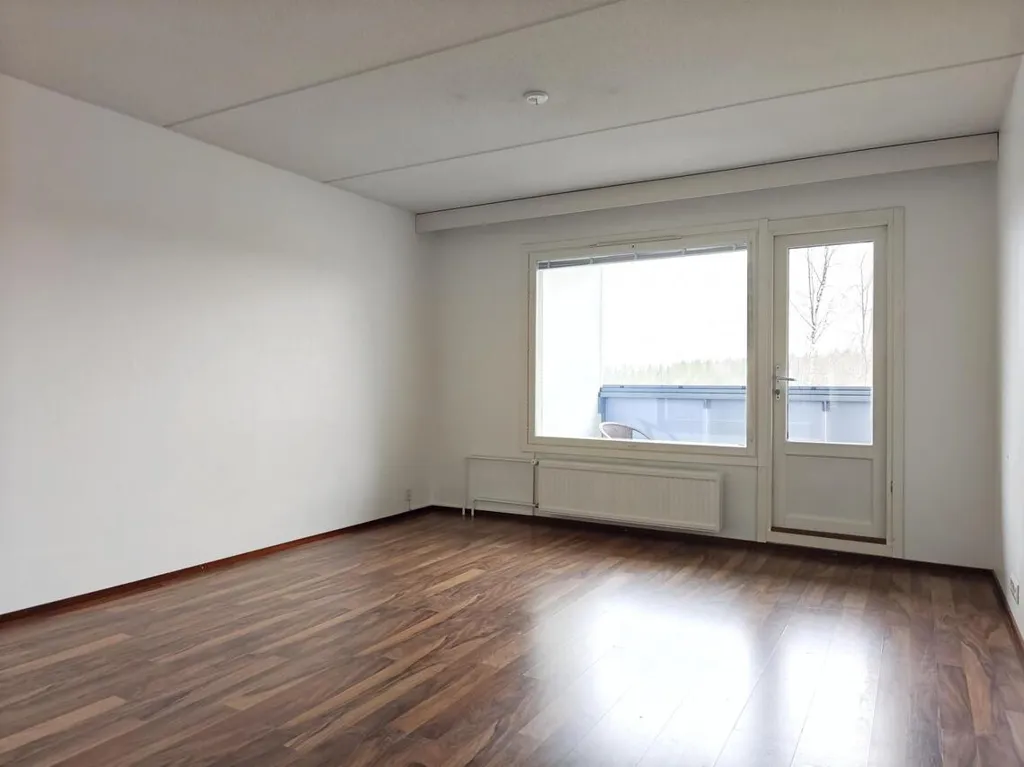 Pièces - Spacious Flat with Balcony in Tampere