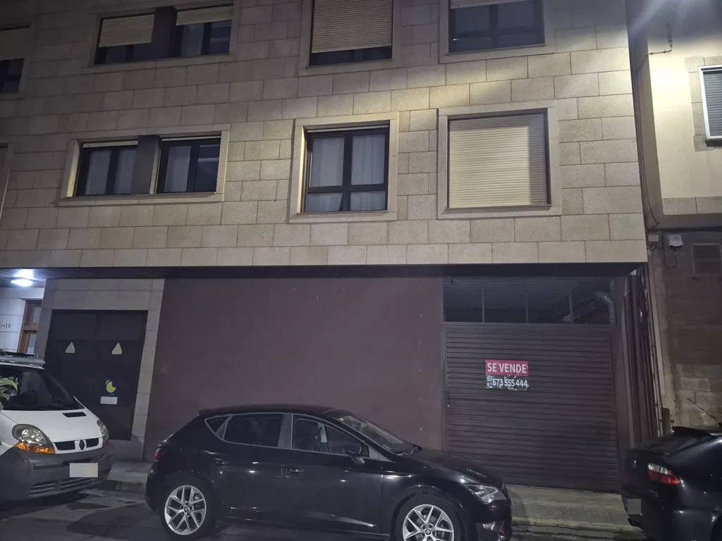 Exterior - Commercial Space with Tour in Narón, A Coruña