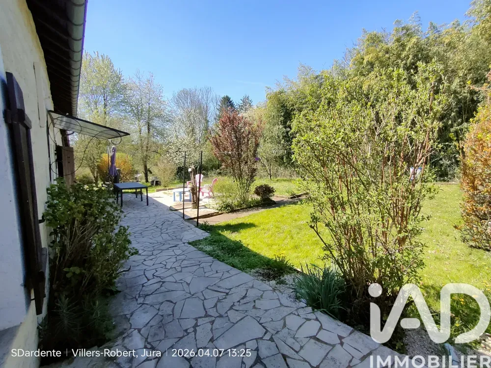 Maison 7 pièces à Villers-robert