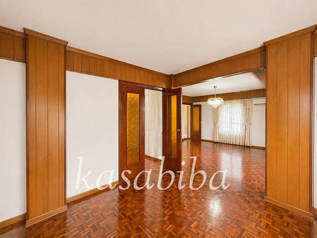 Entrée - Apartment with Large Terrace in Estramurs