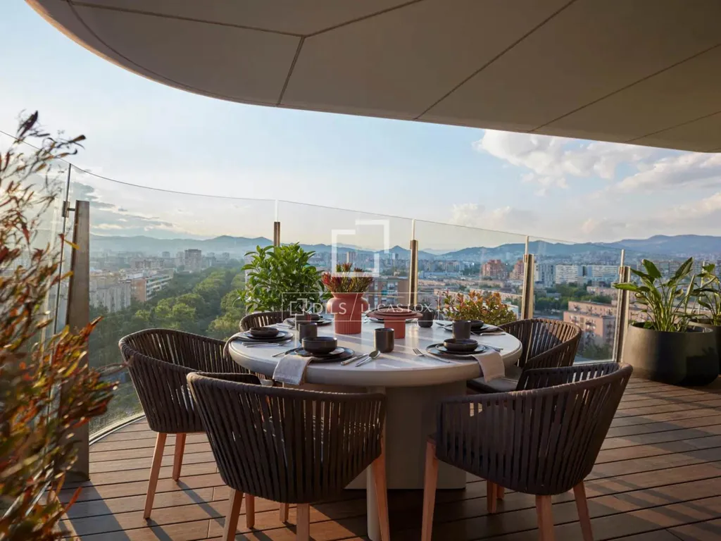 Terrass - Luxury Flat with Rooftop Pool in Diagonal Mar, Barcelona