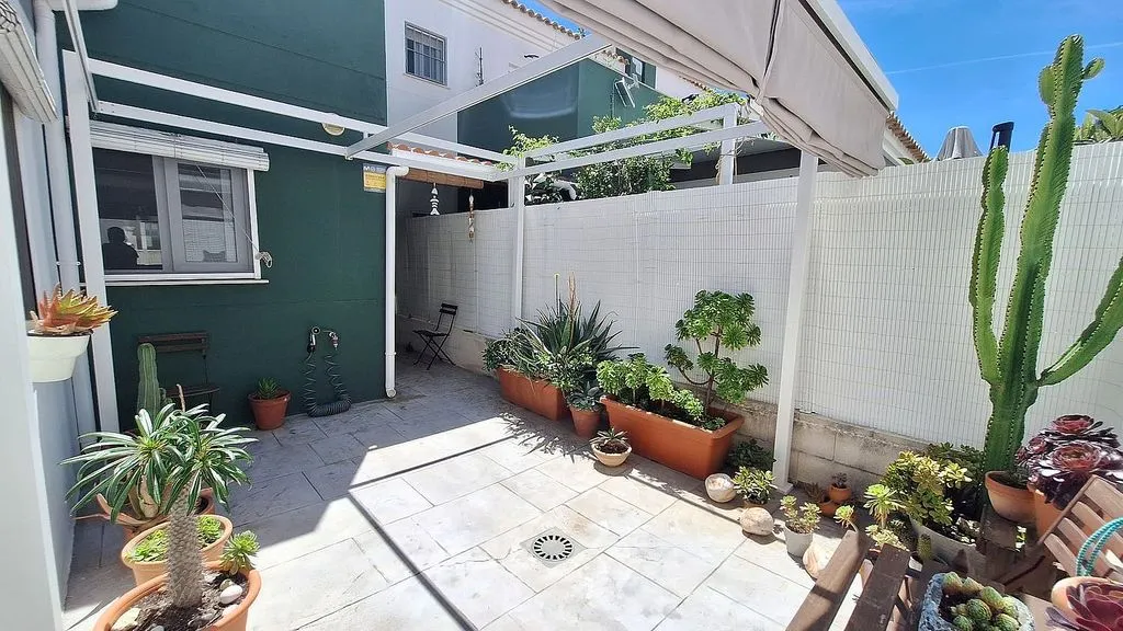 Aed - Modern Bungalow with Pool in El Vergel