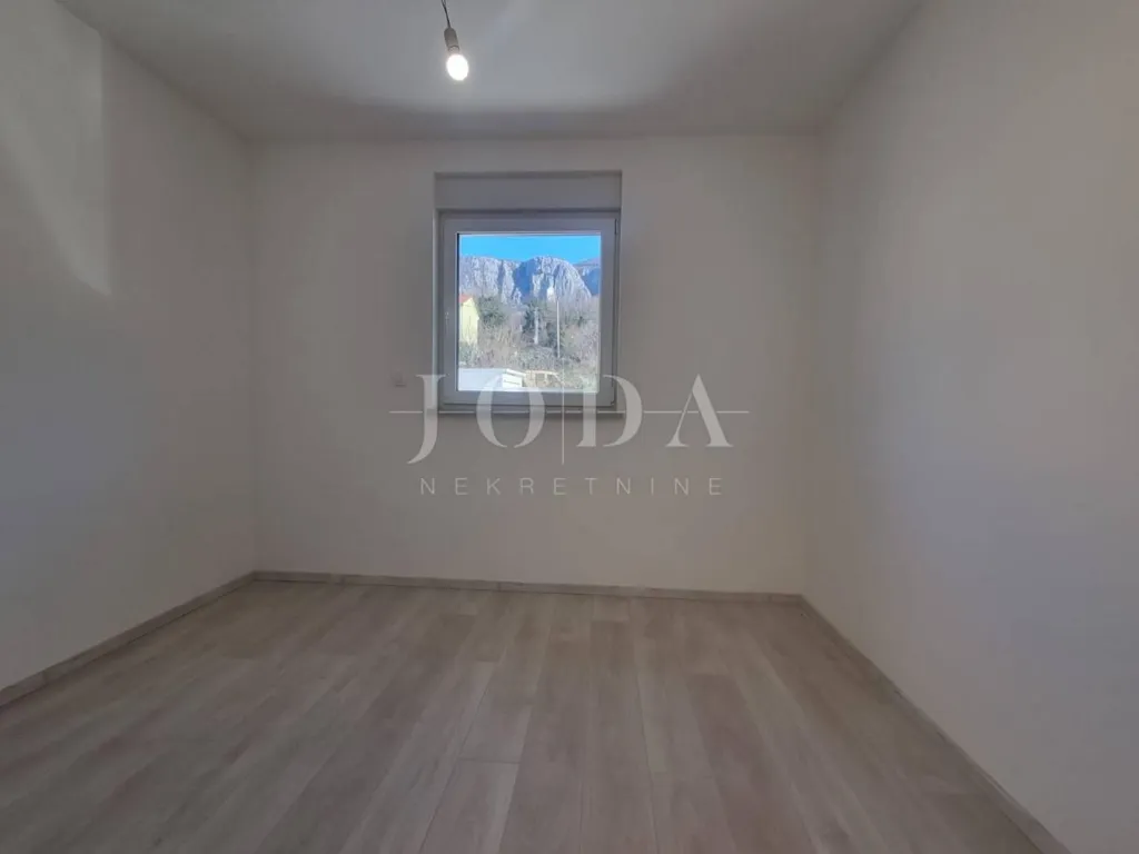 Pièces - Apartment with Terrace in Vinodolska