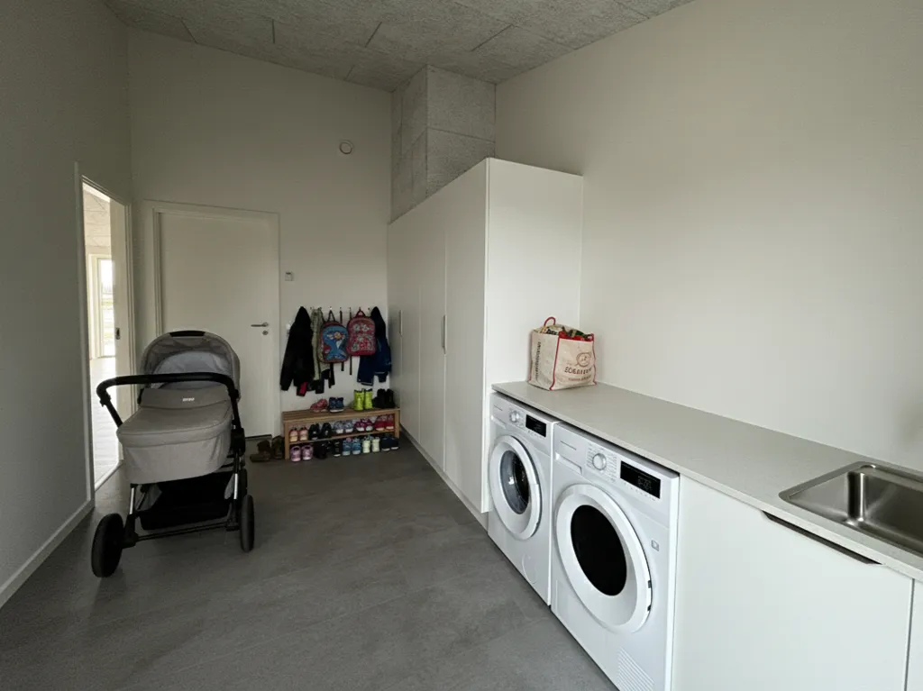Buanderie - Spacious Terraced House with Terrace in 2026