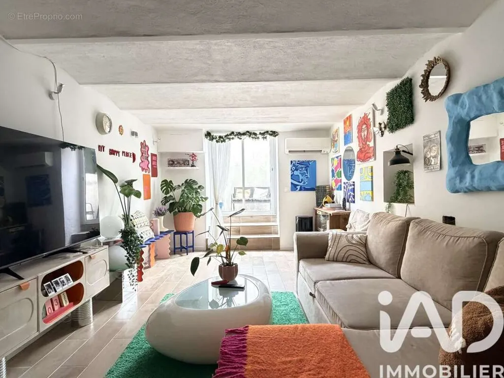 2-room apartment in Marseille-13e