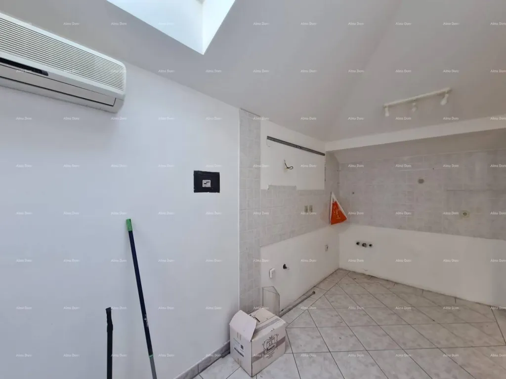 Bagni - Two-Bedroom Apartment with Balcony in Medulin