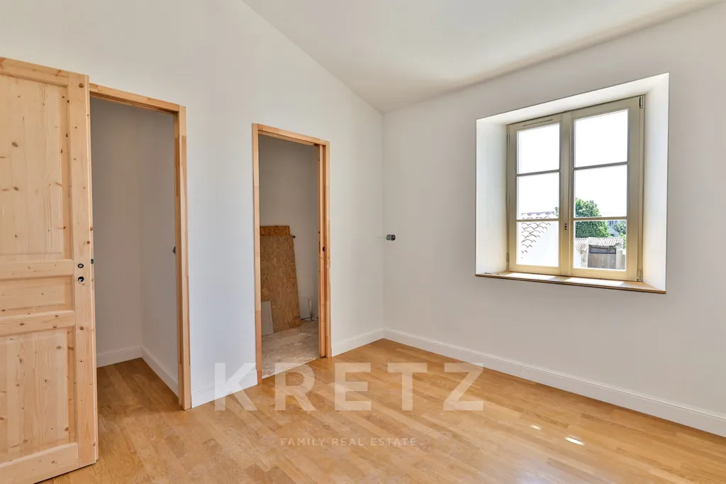 Rooms - Renovated House with Pool in La Flotte