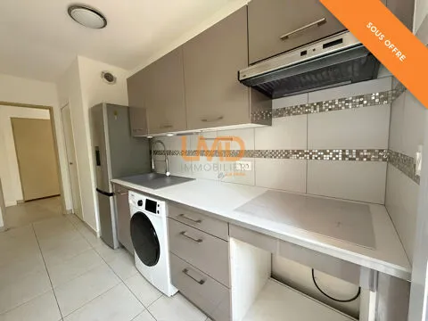 Köök - 2-Bedroom Apartment with Terrace in Fréjus