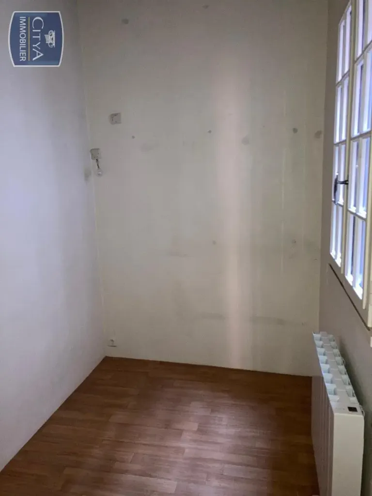 Pièces - Appartement 2 Pièces avec Cheminée dans le Vieux Tours