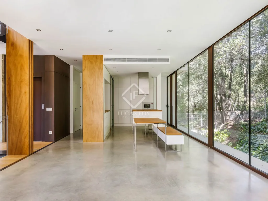 Esik - Minimalist Villa with Infinity Pool in El Golf, Sant Cugat