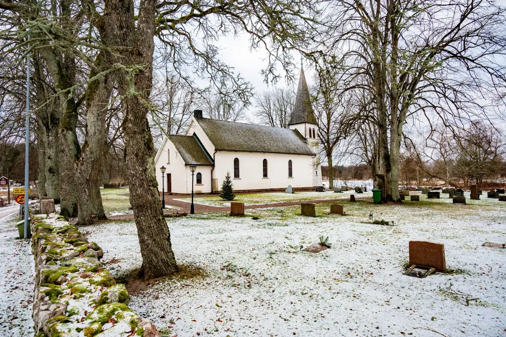 6-toaline maja asukohas Skara