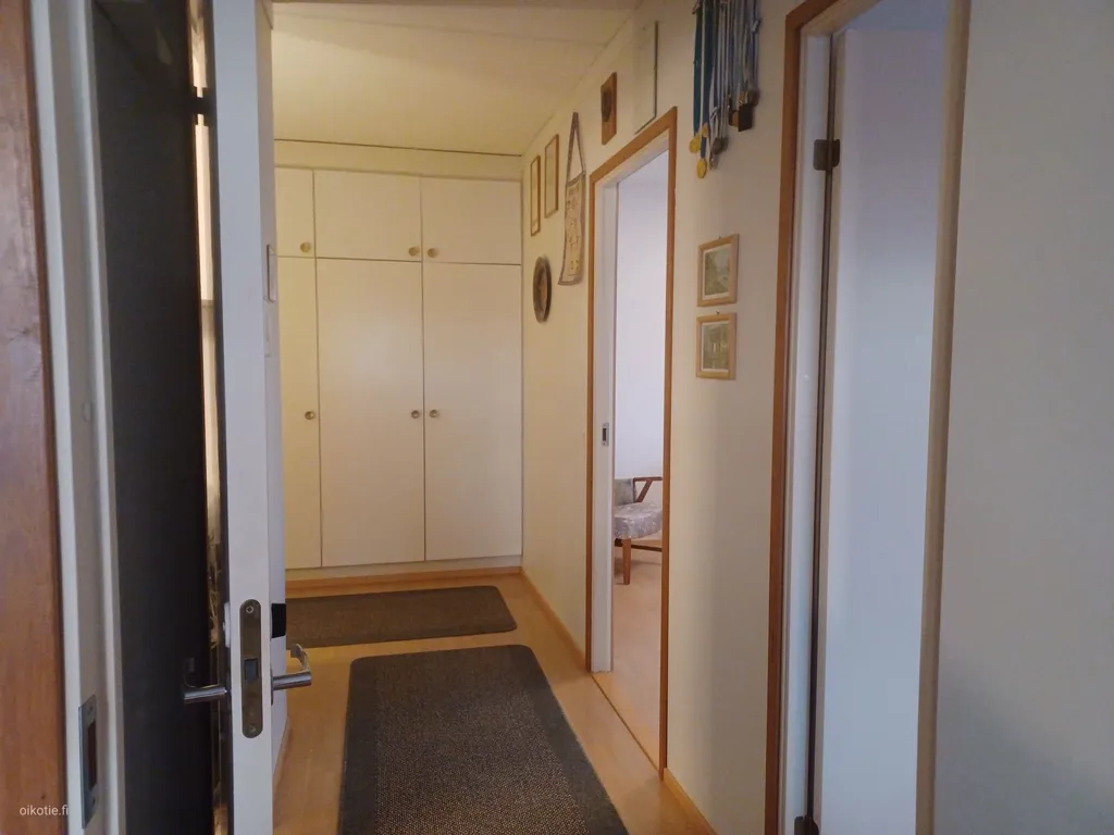 Entrée - 5th Floor Apartment with Balcony in Kotka
