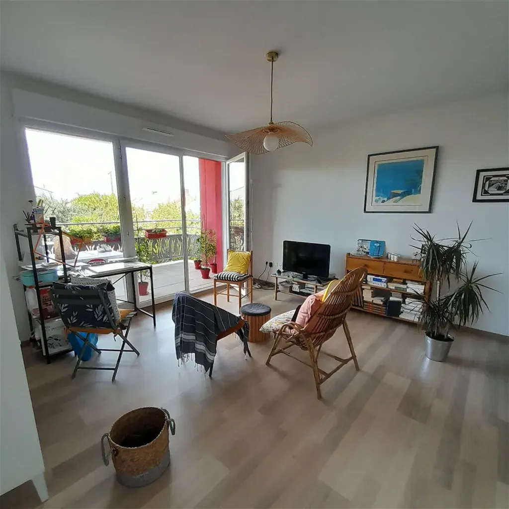 Living Room - 2-Bed Apartment with Balcony in Les Sables-d'Olonne
